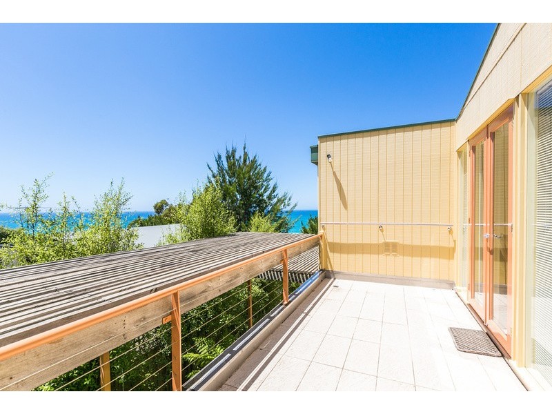 3/12 Staughton Avenue, Lorne VIC 3232