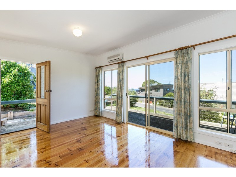 15 Harrington Street, Separation Creek VIC 3221