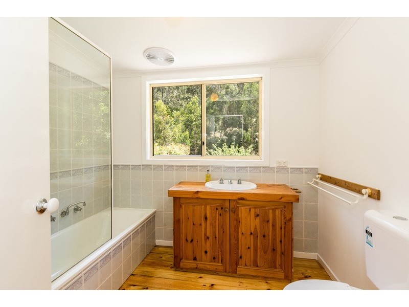 15 Harrington Street, Separation Creek VIC 3221