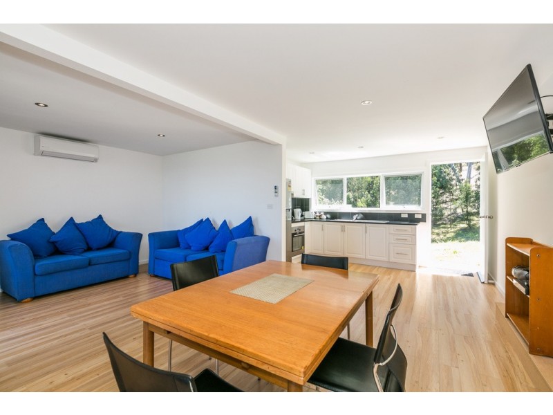 17 Harrington Street, Separation Creek VIC 3221