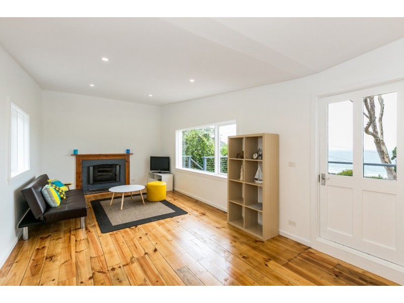 17 Harrington Street, Separation Creek VIC 3221