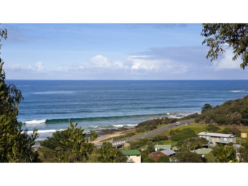 32 Harrington Street, Separation Creek VIC 3221