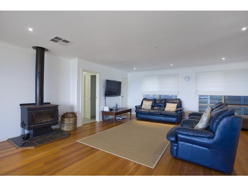 75a Great Ocean Road, Lorne VIC 3232