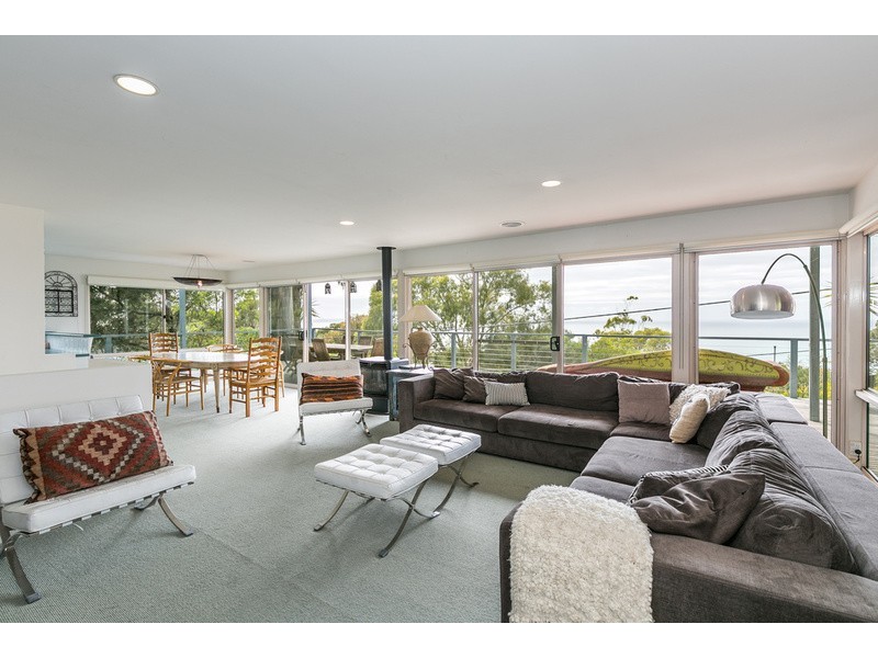 24 Hopetoun Terrace, Lorne VIC 3232