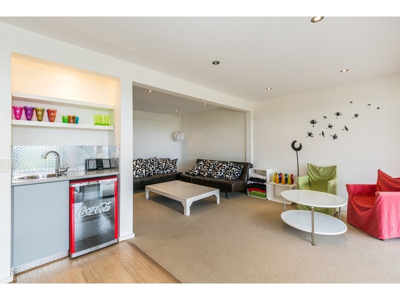 24 Hopetoun Terrace, Lorne VIC 3232