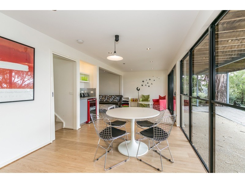 24 Hopetoun Terrace, Lorne VIC 3232