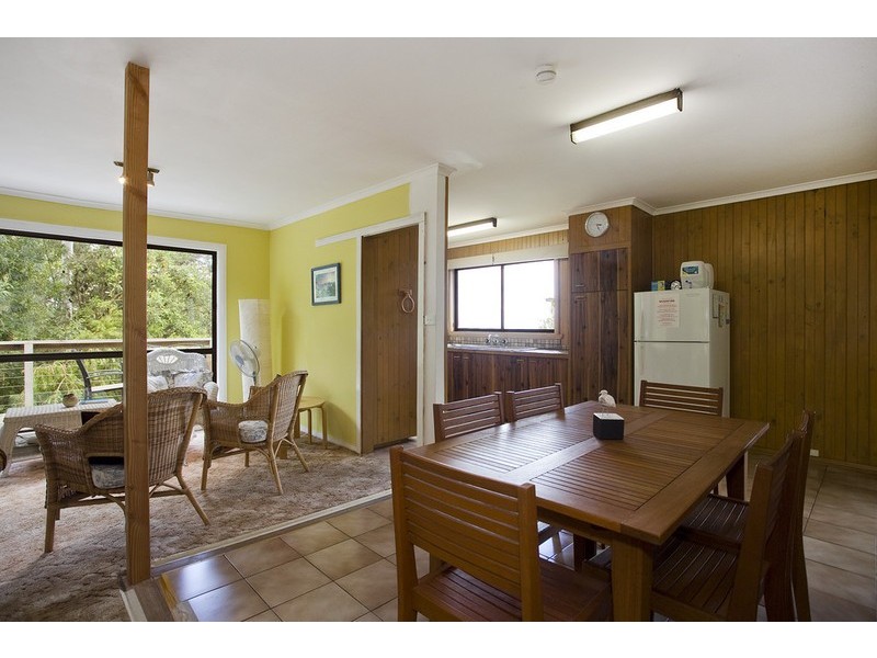 2 Riverside Drive, Wye River VIC 3221