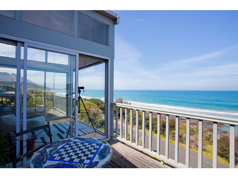 47 Hall Street, Lorne VIC 3232