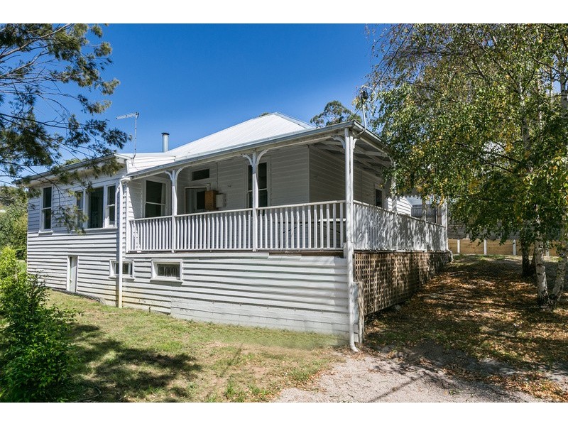 19 Fern Avenue, Lorne VIC 3232