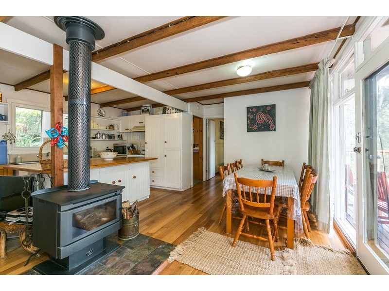 50 Karingal Drive, Wye River VIC 3221