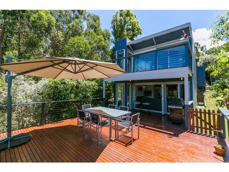 9  Normanby Terrace, Lorne VIC 3232