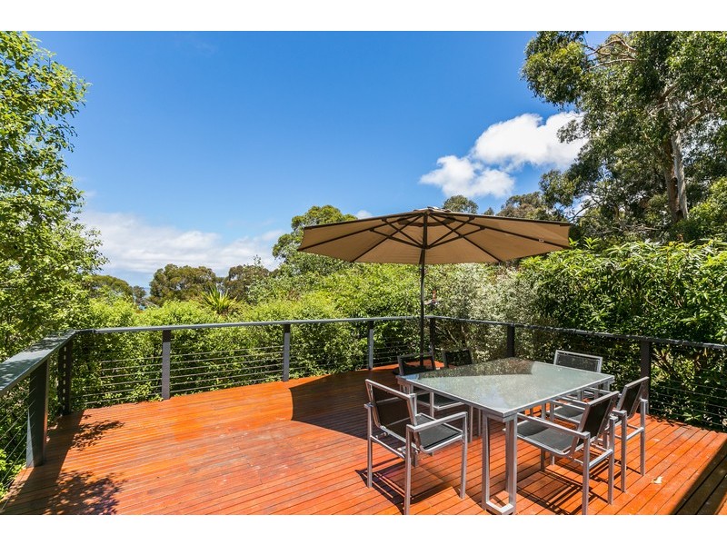 9  Normanby Terrace, Lorne VIC 3232