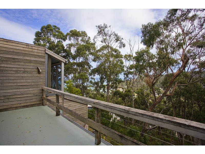 15 Dunoon Road, Wye River VIC 3221