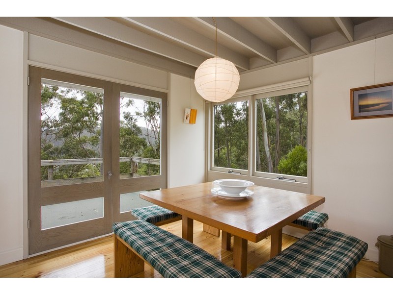 15 Dunoon Road, Wye River VIC 3221