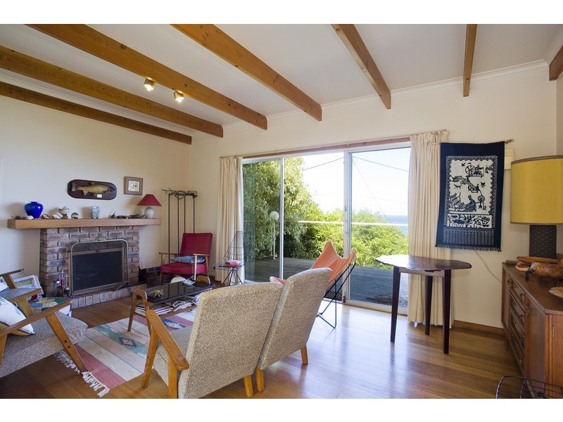 1 Mitchell Grove, Separation Creek VIC 3221