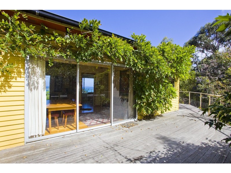 1 Mitchell Grove, Separation Creek VIC 3221