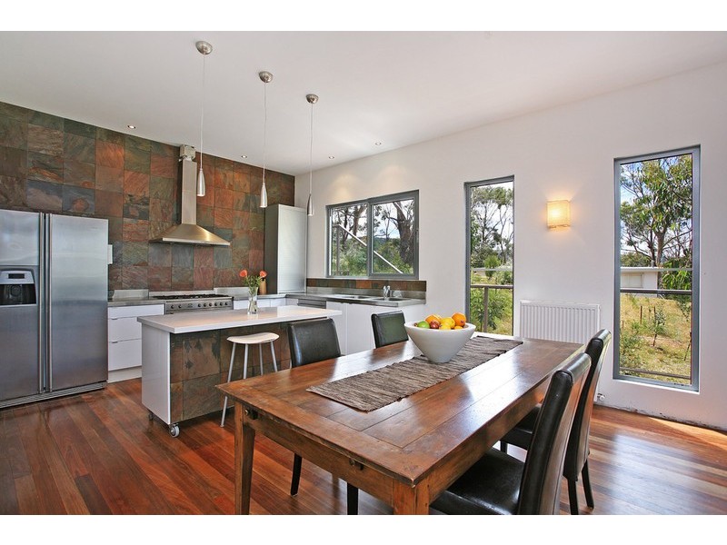 3 McRae Road, Wye River VIC 3221