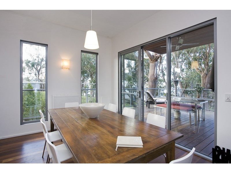 3 McRae Road, Wye River VIC 3221