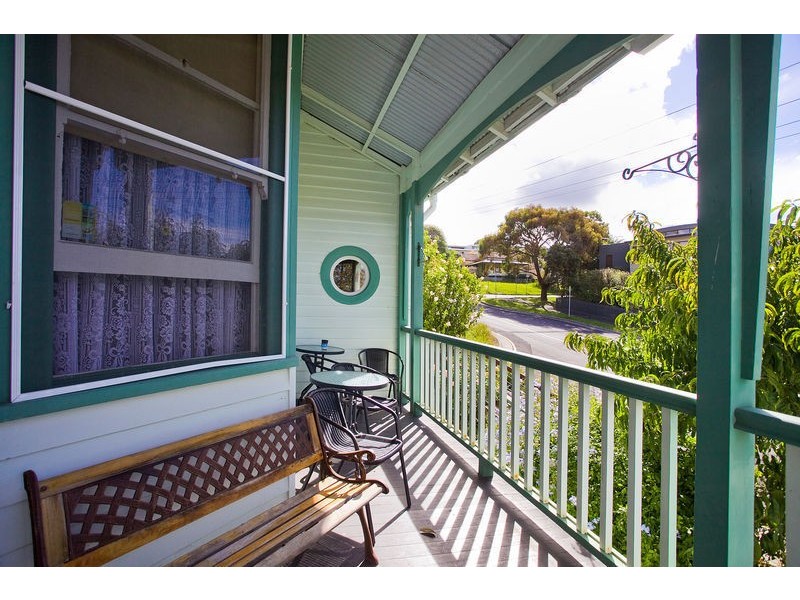 1 Grove Road, Lorne VIC 3232