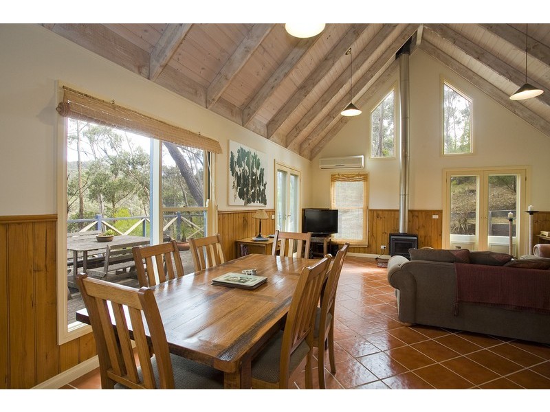 33 Waverley Avenue, Lorne VIC 3232