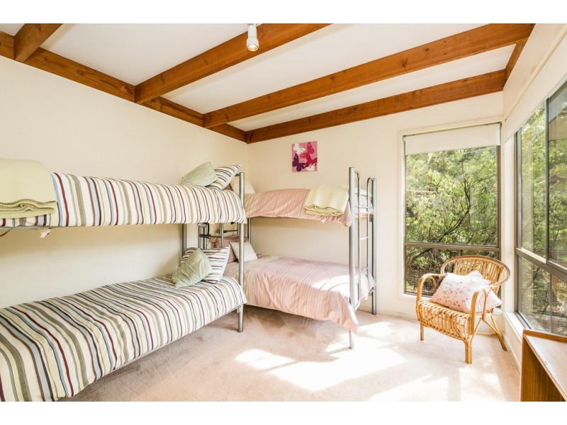 11 Gibson Avenue, Kennett River VIC 3221