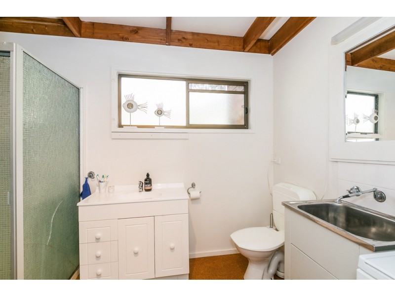 11 Gibson Avenue, Kennett River VIC 3221