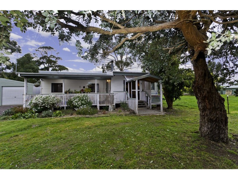 23 Pennyroyal Valley Road, Deans Marsh VIC 3235