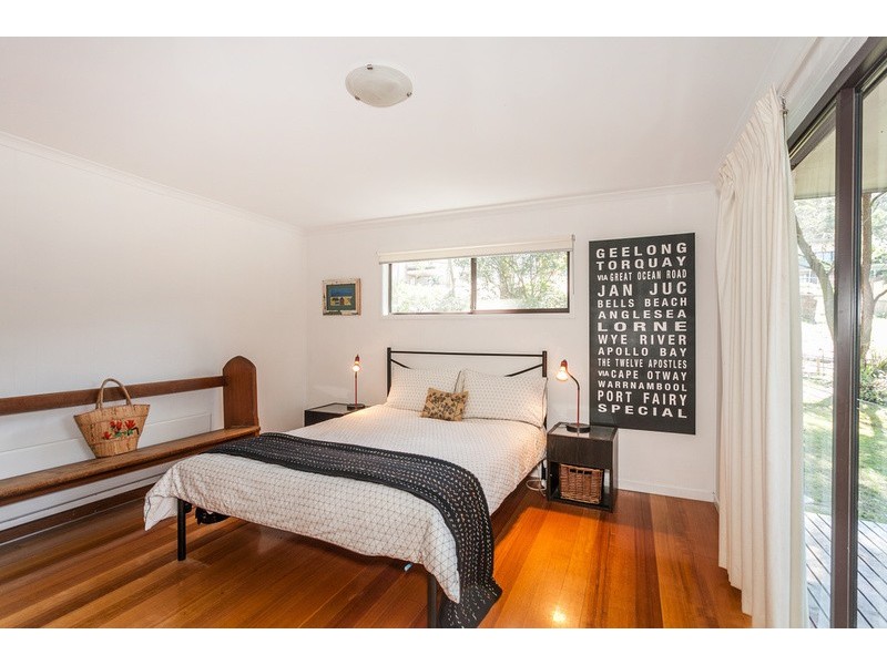 17 Belvedere Terrace, Lorne VIC 3232