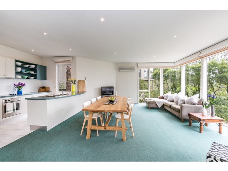 28 Charles Street, Lorne VIC 3232