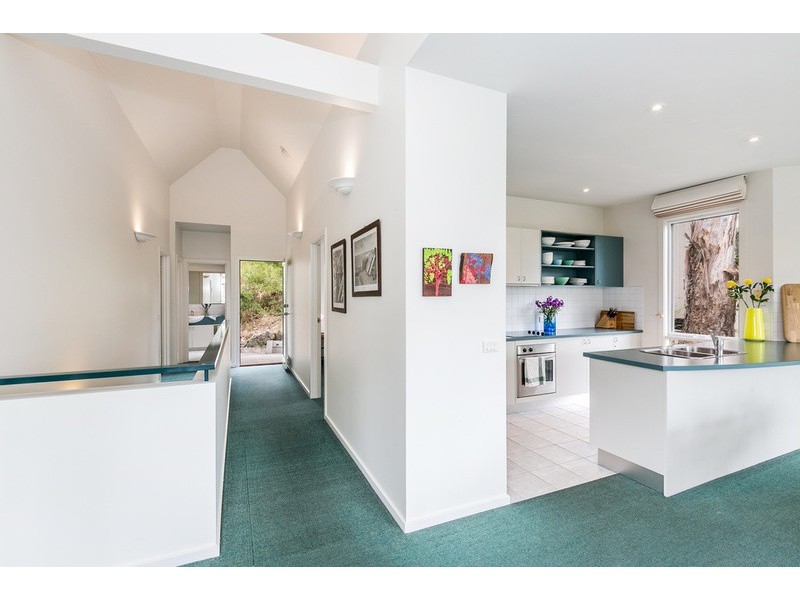 28 Charles Street, Lorne VIC 3232
