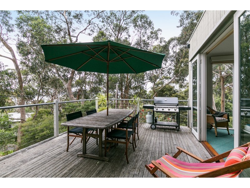 28 Charles Street, Lorne VIC 3232