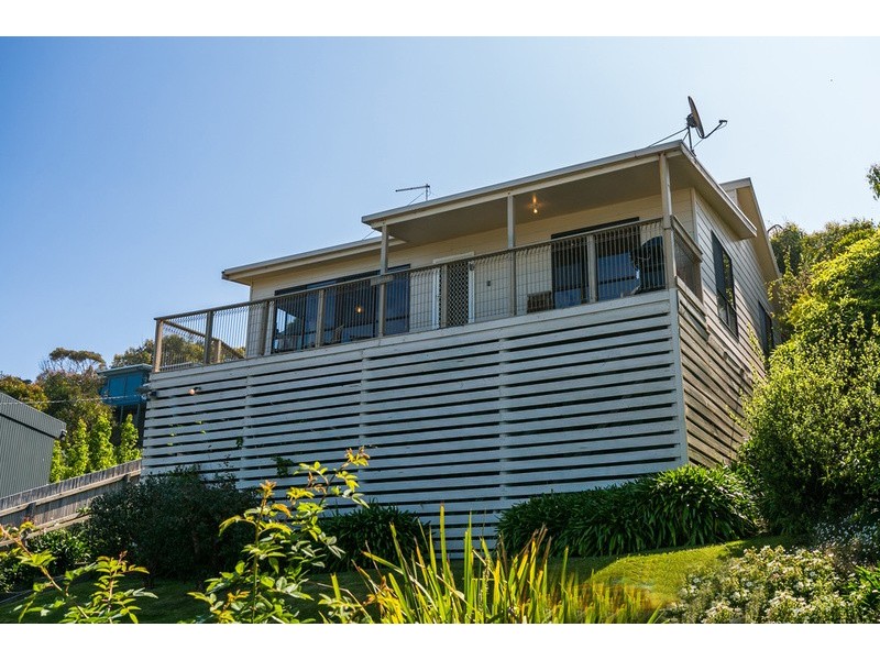 45 Hall Street, Lorne VIC 3232