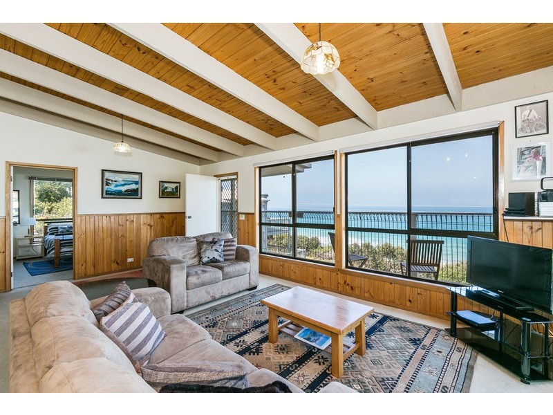 45 Hall Street, Lorne VIC 3232