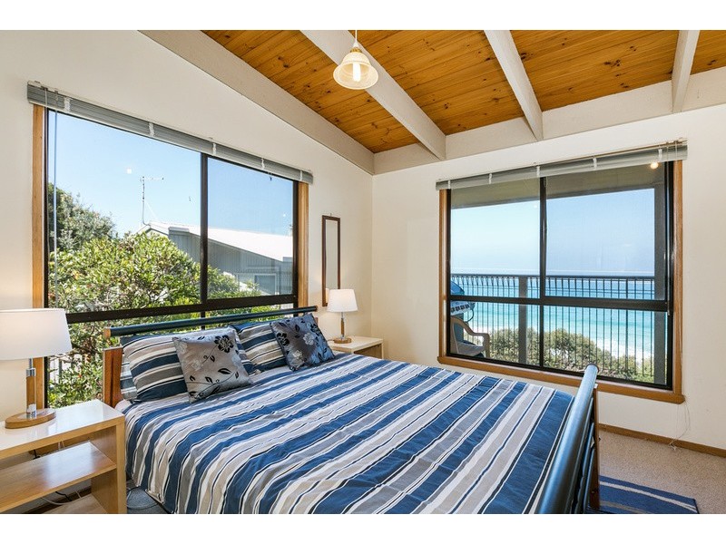 45 Hall Street, Lorne VIC 3232