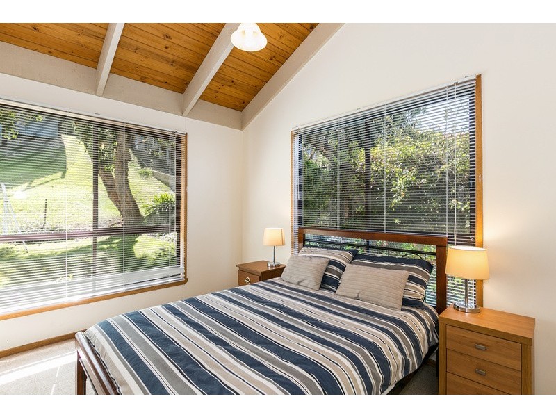 45 Hall Street, Lorne VIC 3232