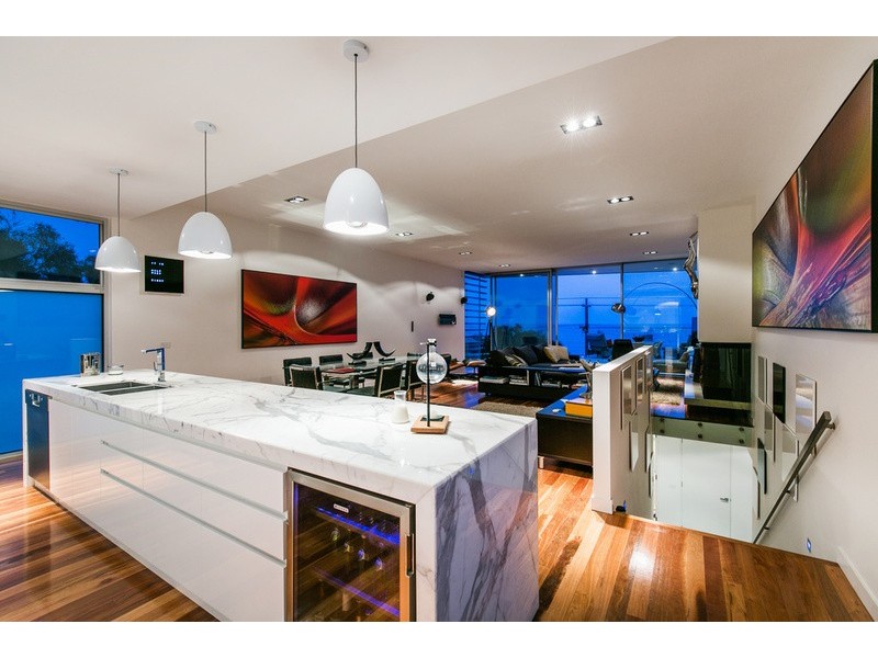 9 Hall Street, Lorne VIC 3232