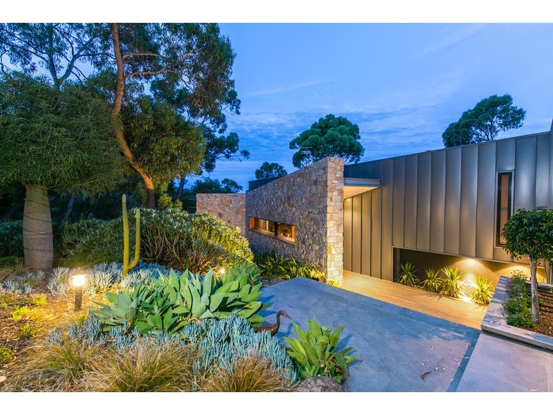 24D Toorak Terrace, Lorne VIC 3232