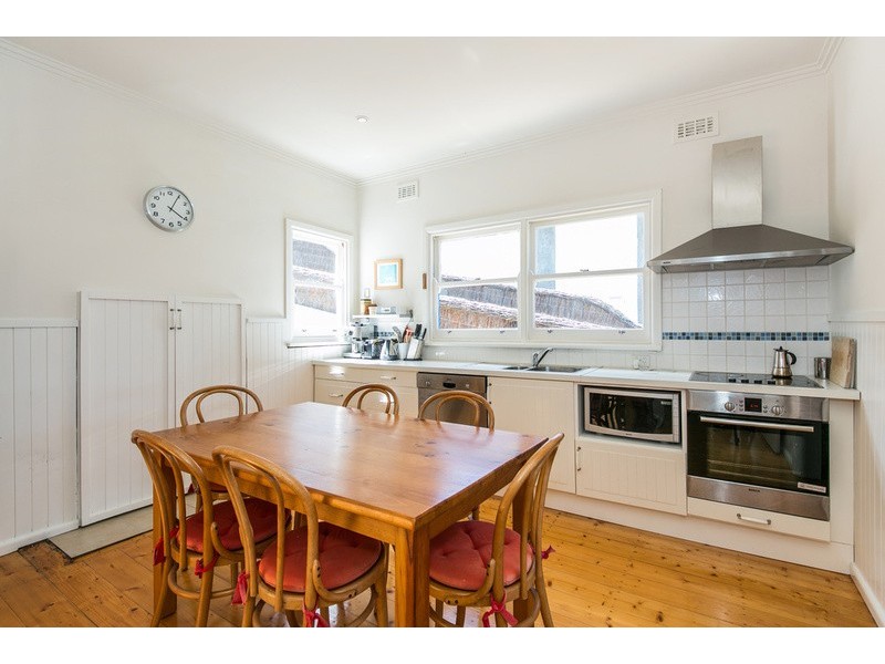 4A Hopetoun Terrace, Lorne VIC 3232