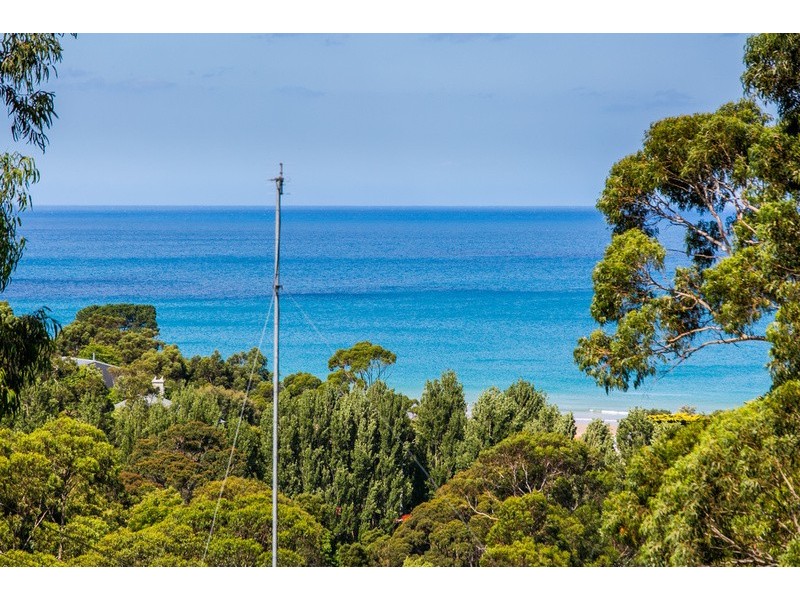 4A Hopetoun Terrace, Lorne VIC 3232