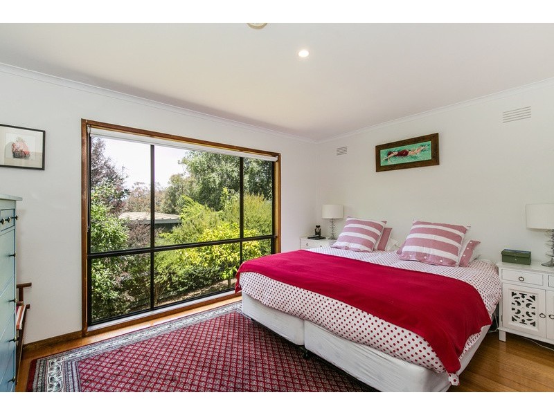 25 Richardson Boulevard, Lorne VIC 3232