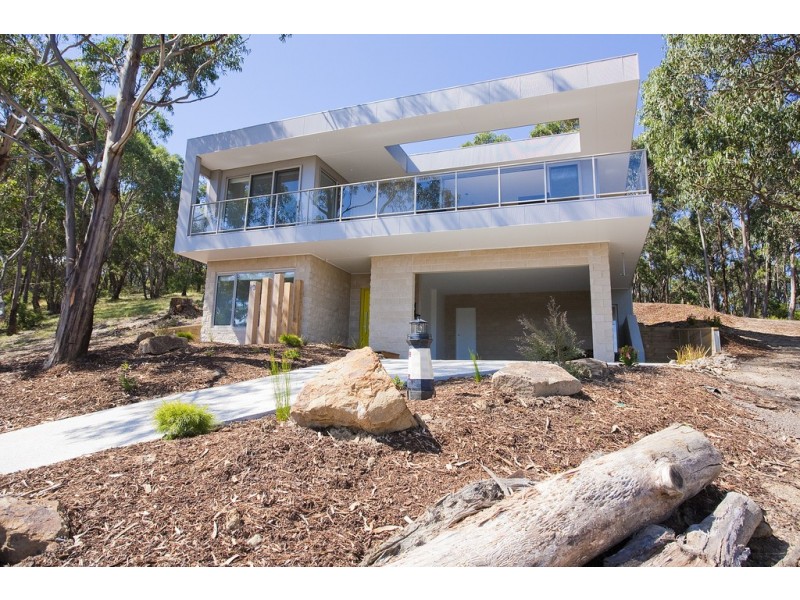 10 Skyline Court, Lorne VIC 3232