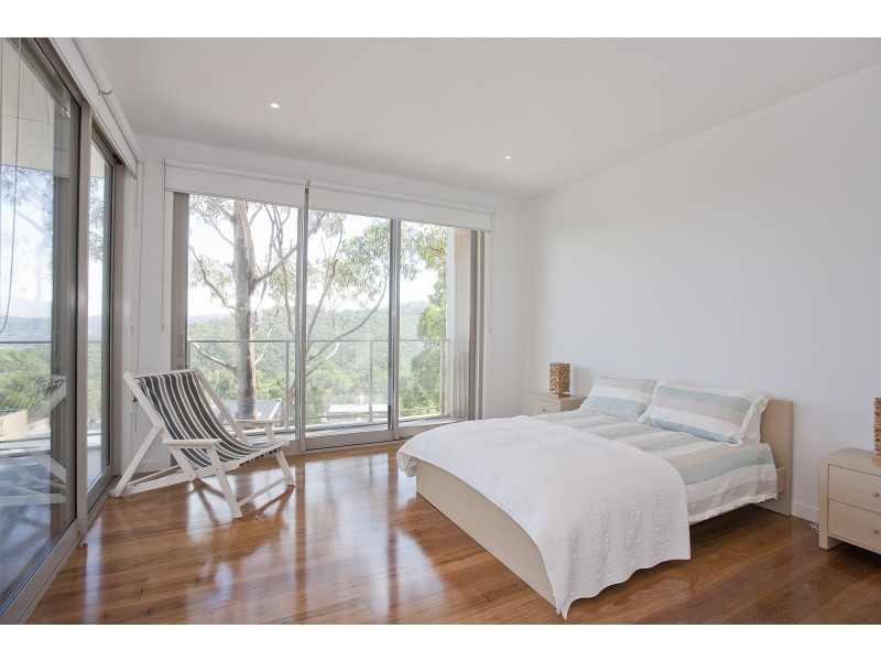 10 Skyline Court, Lorne VIC 3232