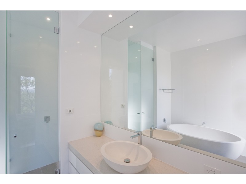 10 Skyline Court, Lorne VIC 3232