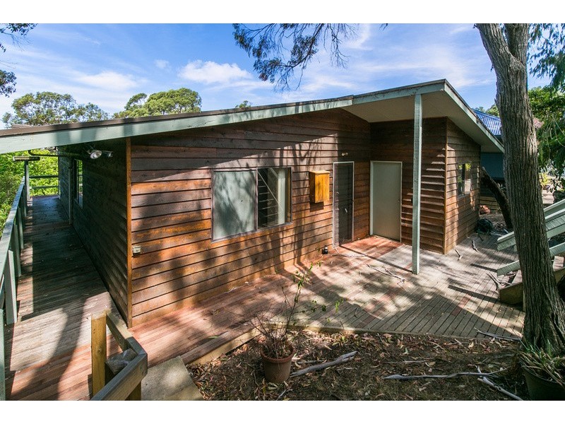 25 Grand Parade, Lorne VIC 3232