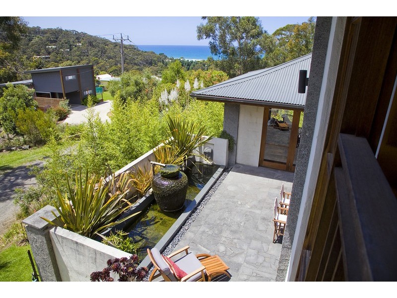 2 Hopetoun Terrace, Lorne VIC 3232