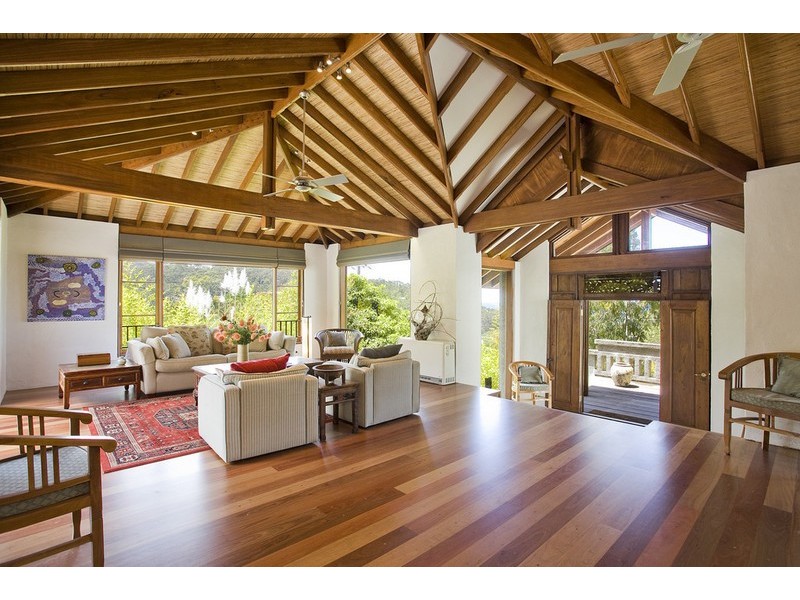 2 Hopetoun Terrace, Lorne VIC 3232