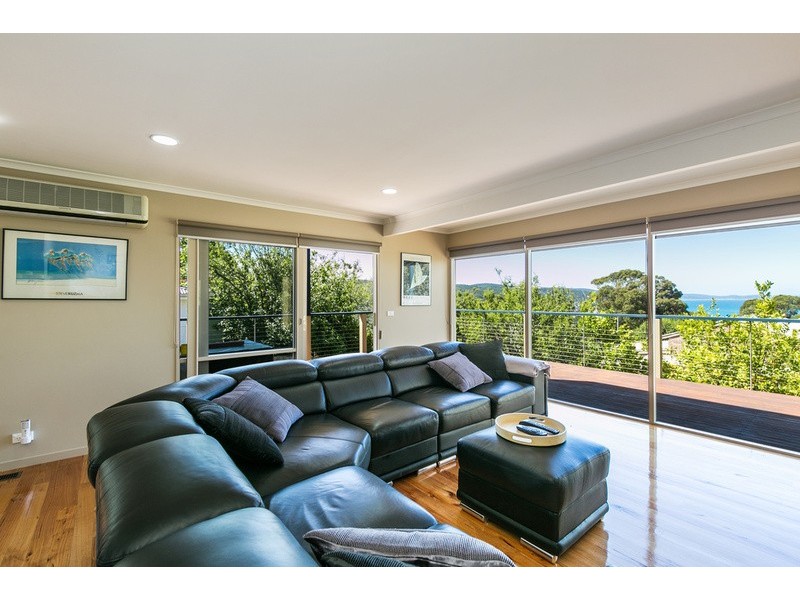 2/7 George Street, Lorne VIC 3232