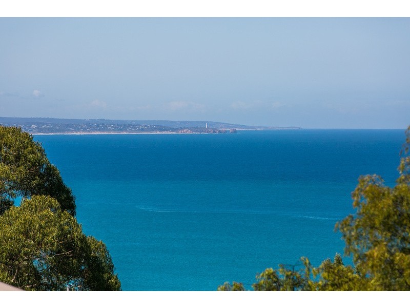 2/7 George Street, Lorne VIC 3232