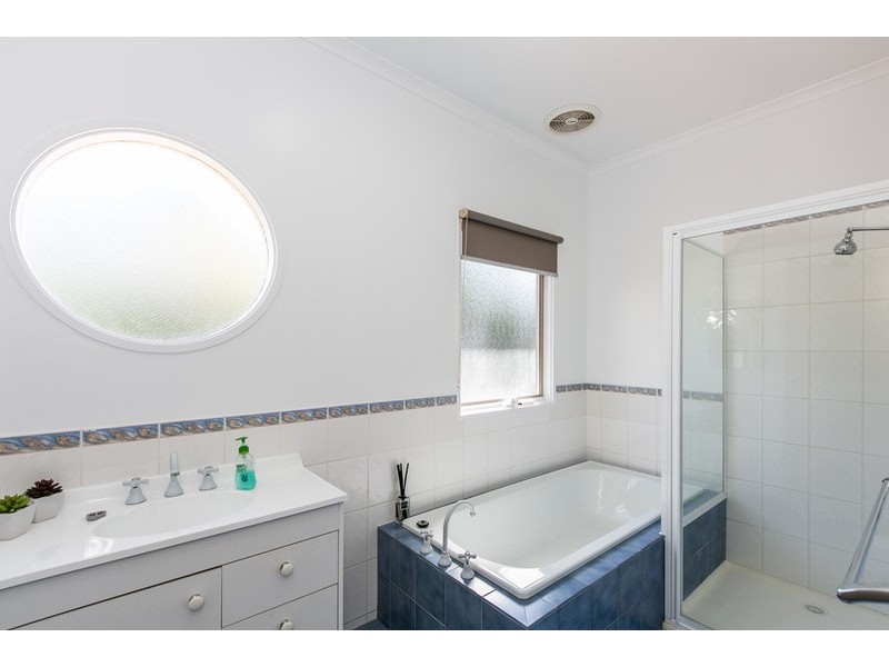 2/7 George Street, Lorne VIC 3232