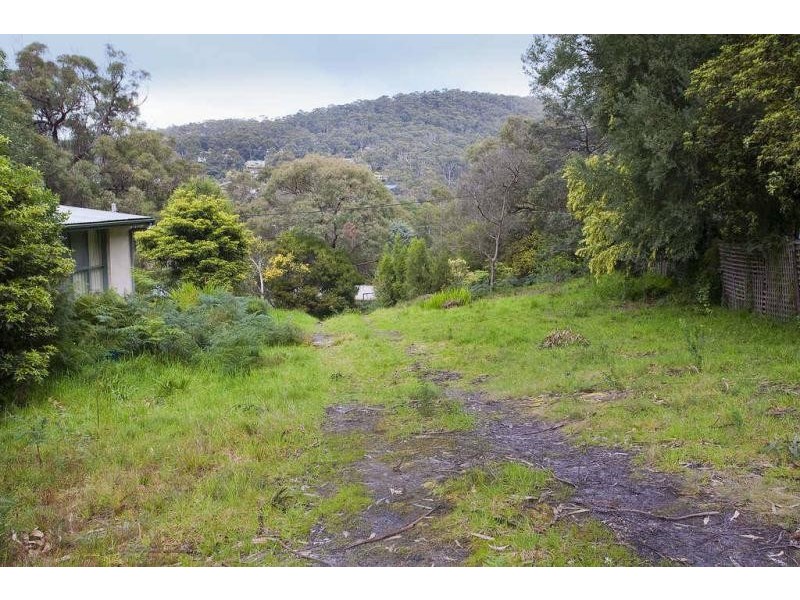 34 Waverley Avenue, Lorne VIC 3232